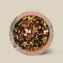 Load image into Gallery viewer, The Tea Collective- Loose Tea Leaves In A Glass Jar - St Clements ’Oranges & Lemons’- Black Blend - Kitchen