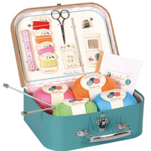 Load image into Gallery viewer, Moulin Roty Sawing Set - physical