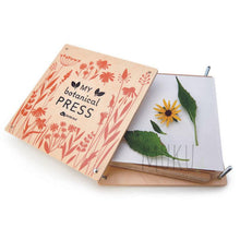 Load image into Gallery viewer, My Botanical Flower Press - wooden toy