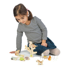 Load image into Gallery viewer, Stacking Garden Animal Friends - wooden toy