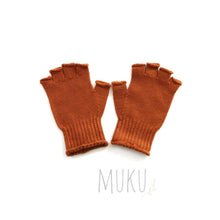 Load image into Gallery viewer, Uimi milo glove - merino wool - Tigerlily - Apparel &amp; Accessories
