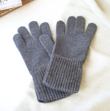 Load image into Gallery viewer, KONETX Wool Cotton Gloves
