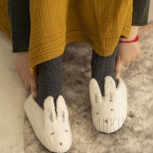 Load image into Gallery viewer, FELT baby / kids SLIPPERS Bunny - FELT ITEM
