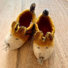 Load image into Gallery viewer, FELT baby / kids SLIPPERS TIGER - 18-19 (6-12 months) - FELT ITEM
