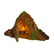 Load image into Gallery viewer, Hobbit Solar House - Decor
