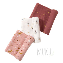 Load image into Gallery viewer, Moulin Roty Muslin Cloth Set - baby apparel
