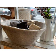 Load image into Gallery viewer, MUSKHANE REVERSIBLE FELT BOWL(LARGE) - physical
