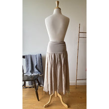 Load image into Gallery viewer, LINEN STRETCH WEIST SKIRT - LADIES APPAREL
