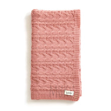 Load image into Gallery viewer, Uimi Valentina Cable Merino Wool Blanket - Salmon - Baby &amp; Toddler
